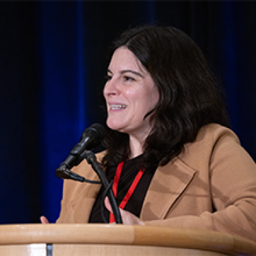 Side image of Ines Azevedo